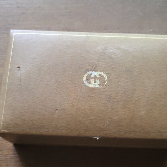 Gucci changeable bezel womens watch - Picture 6 of 6